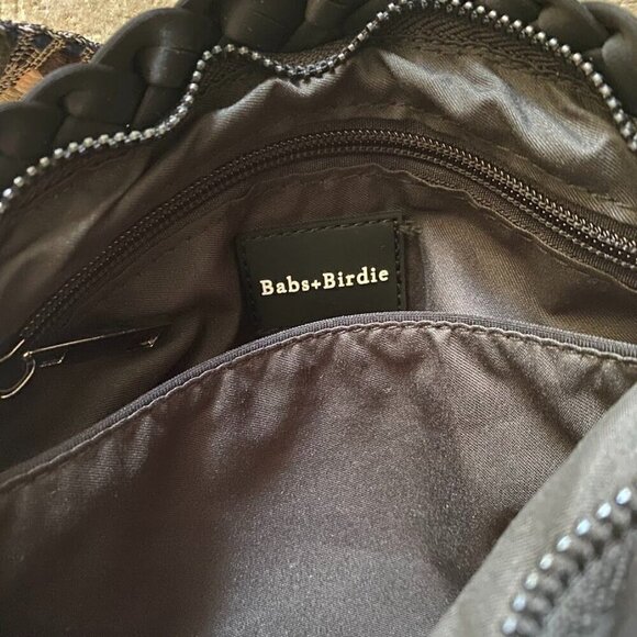 Babs + Birdie Bella Woven Neoprene Crossbody - Black NWOT - Picture 4 of 4